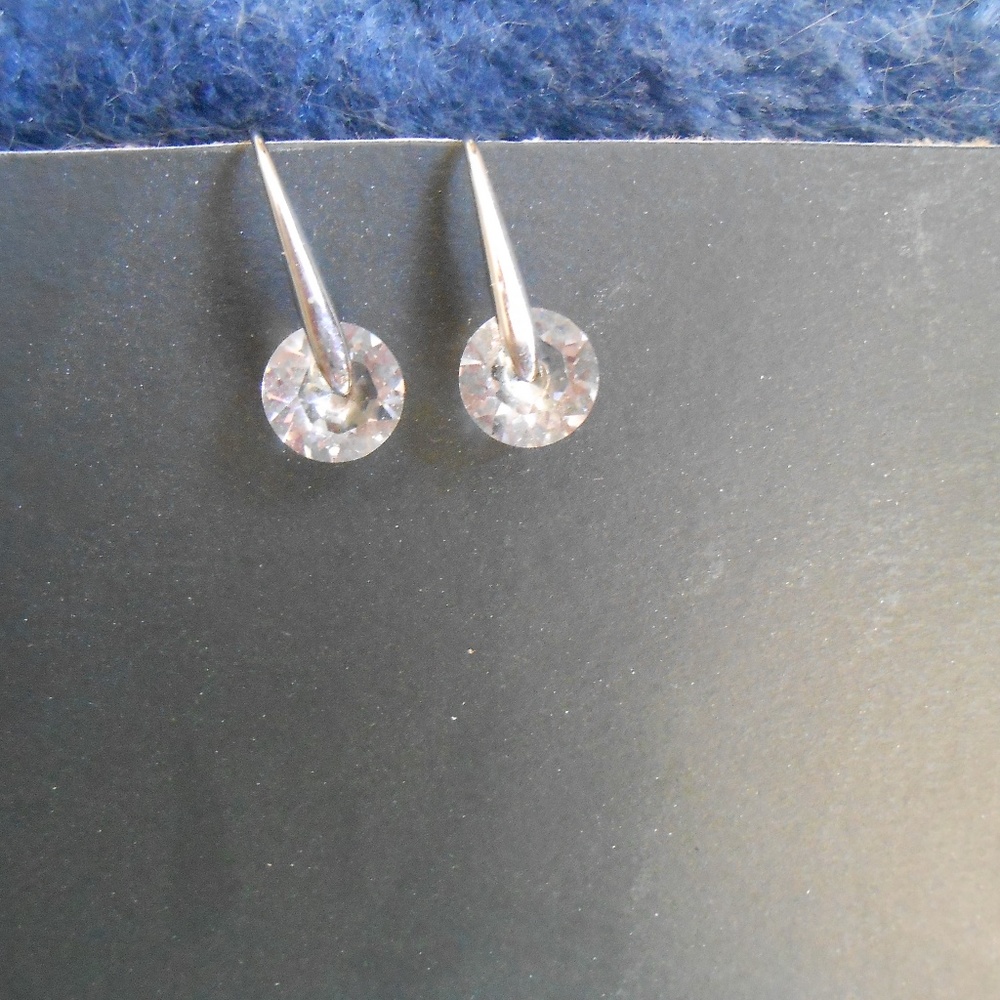 modern swarovski crystal elements earrings